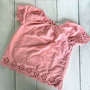Gap Kids - Pink Eyelet blouse - size 6-7